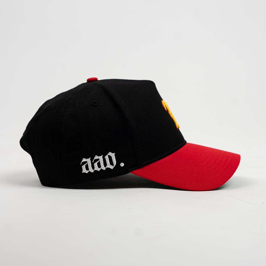 OE U Black/Red/Gold