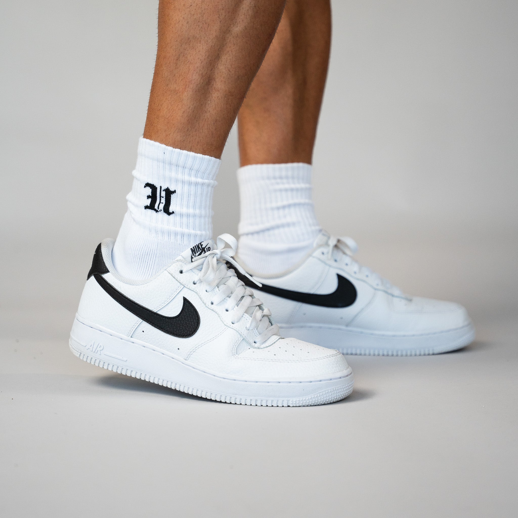 Nike lace hot sale up socks