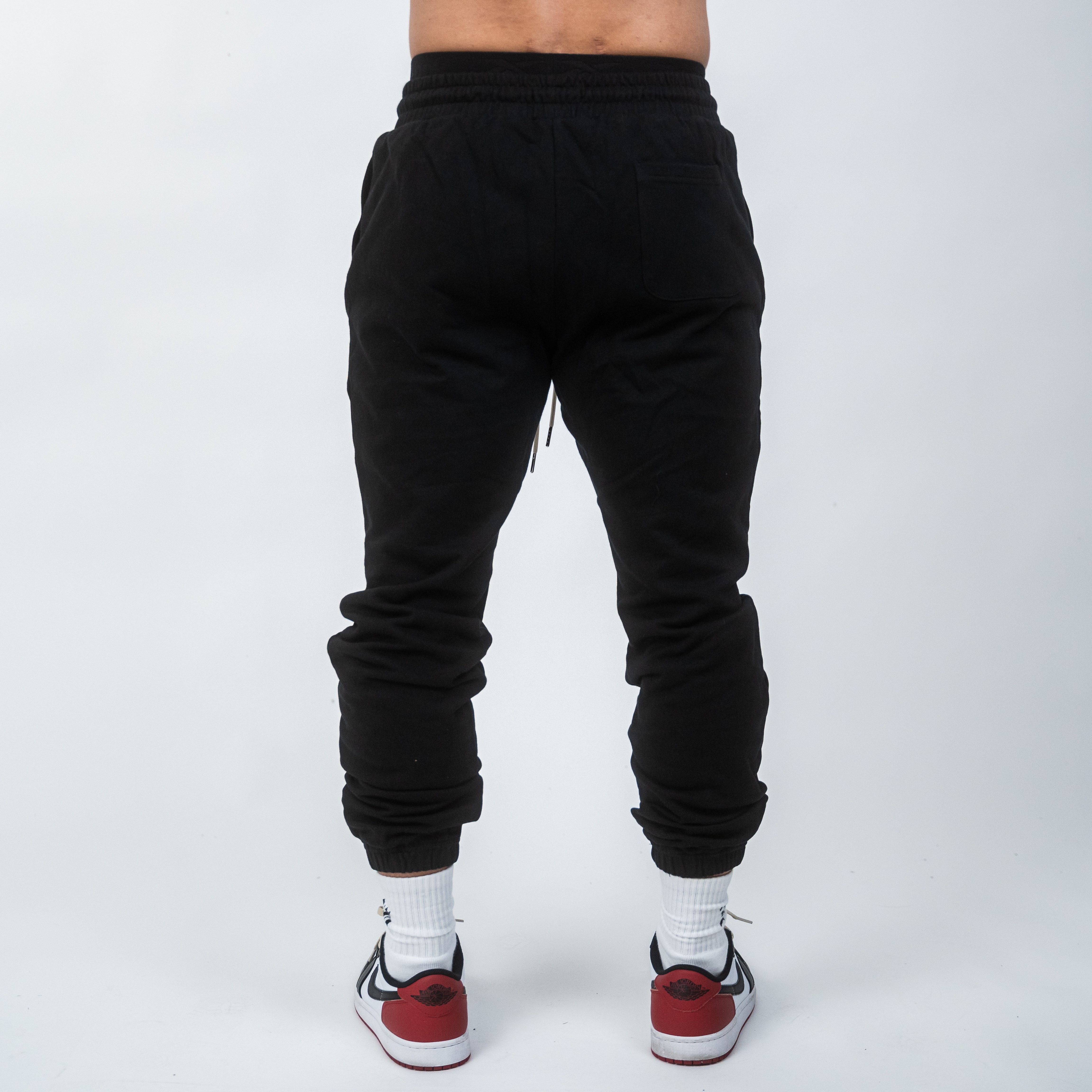 Essential Joggers Black